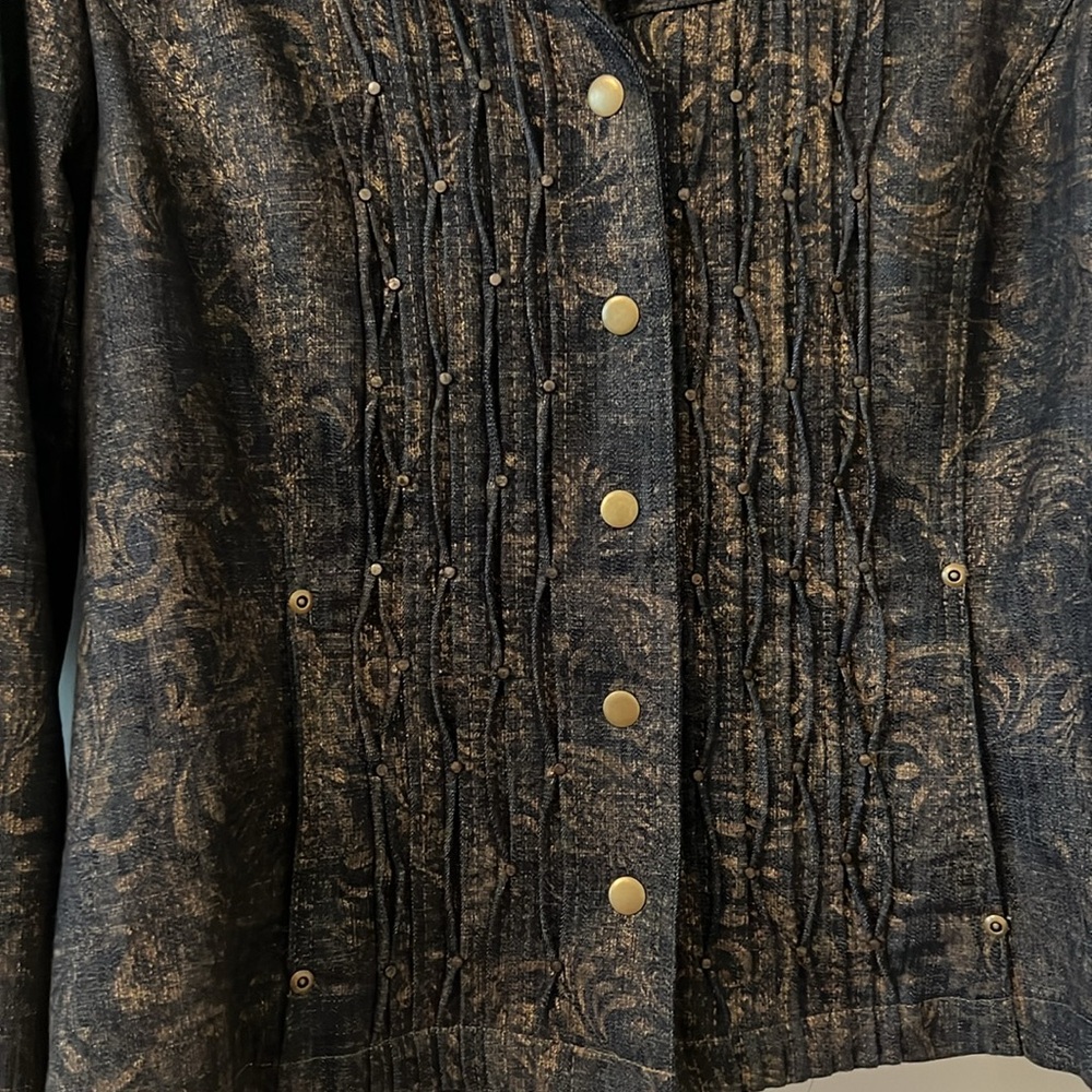 Coldwater Creek Jean denim jacket dark wash metallic print studded casual SZ 16 - Picture 4 of 16